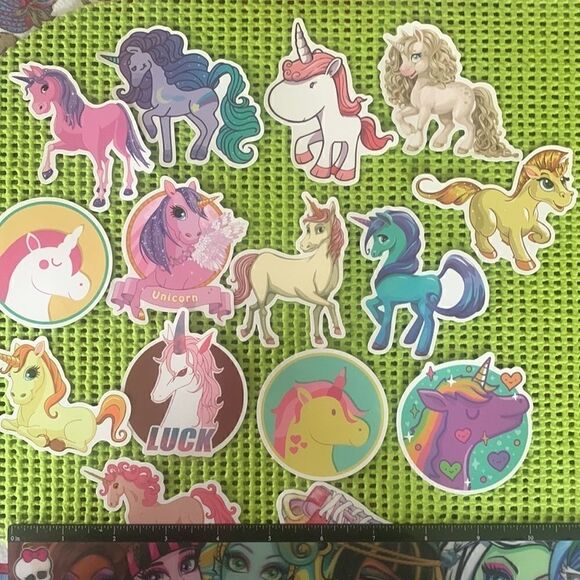 Bundle of 15 Unicorn Stickers Pack #2 - Picture 7 of 7